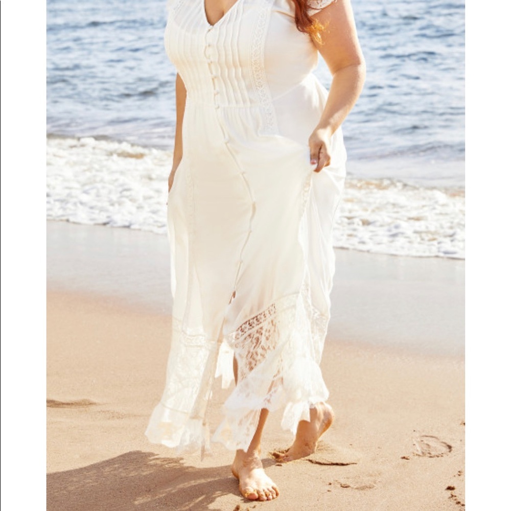 Size 14 (XS) CITY CHIC City of Angels Maxi Dress - ivory. Perfect